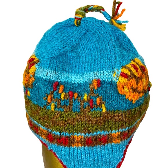 Lost Horizons Winter Ski Hat Ear Flaps Tassels Wool Exterior Handmade in Nepal - Picture 4 of 6